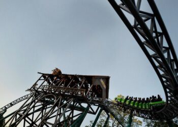 Busch Gardens Verbolten Bridge