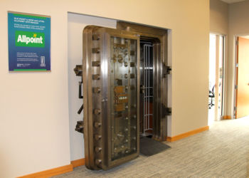 Henderson-Incorporated-Old-Point-National-Bank-Head-Quarters-5